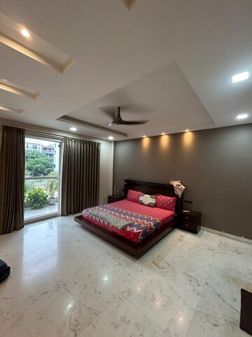 Living Room in 3 BHK Builder Floor at BPTP Floors, Sector 70 – for Sale
