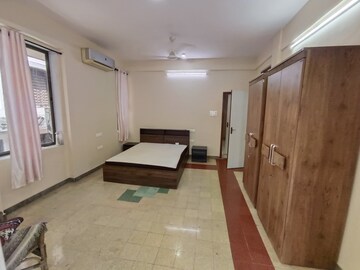 Living Room in 1 BHK Apartment at Suleman Chembar Apartment, Colaba – for Rent