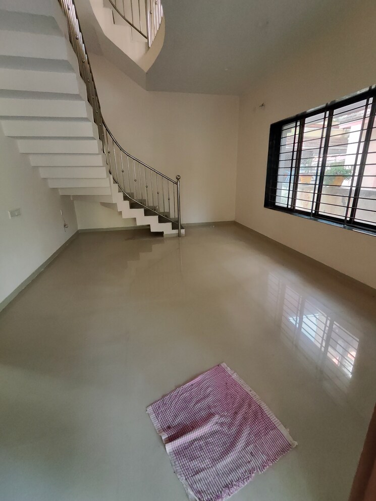 Room, vasai west 3 Bedroom 2000 Sq.Ft. Independent House In Vasai West Palghar 8493857