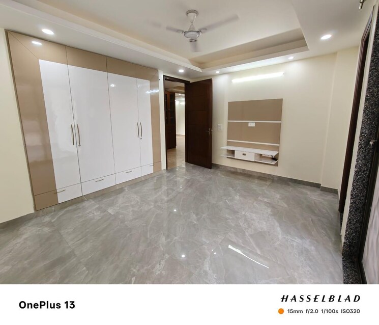 undefined, sector 46 3 Bedroom 350 Sq.Yd. Apartment In Sector 46 Gurgaon 8493726