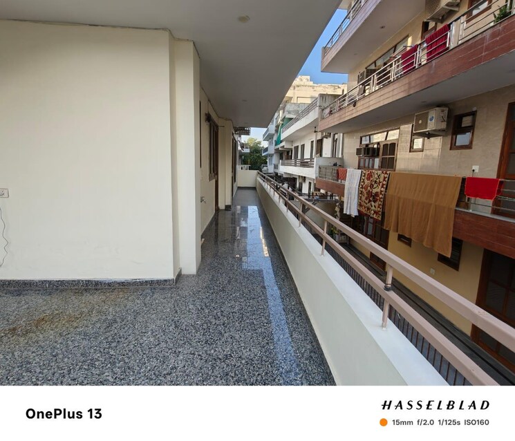 Balcony, sector 46 3 Bedroom 350 Sq.Yd. Apartment In Sector 46 Gurgaon 8493726