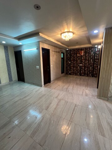 3.5 BHK Builder Floor For Rent in Sector 19