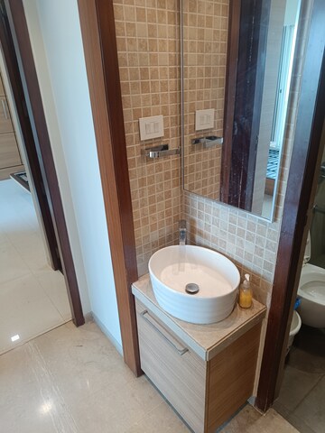 Bathroom in 2 BHK Apartment at VM Mohan Palms, Seawoods – for Rent