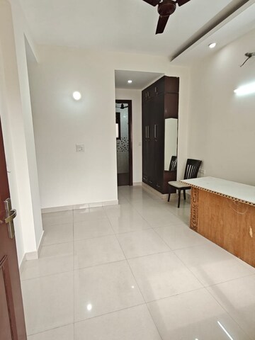 4 BHK Apartment For Rent in New Shivalik Society, Sector 51