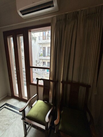 Living Room in 4 BHK Builder Floor at Saket – for Rent