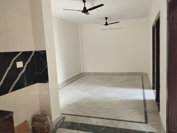 Room in 2 BHK Apartment at RWA Bharath Garden Matiala, Uttam Nagar – for Rent