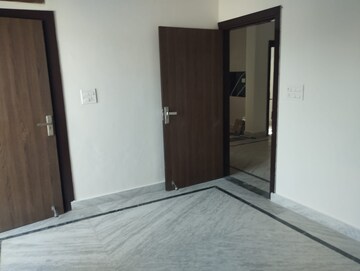 Room in 2 BHK Apartment at RWA Bharath Garden Matiala, Uttam Nagar – for Rent
