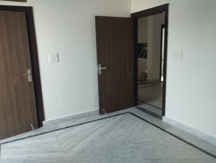 Room, rwa-bharath-garden-matiala 2 Bedroom 841 Sq.Ft. Apartment In Uttam Nagar Delhi 8494164