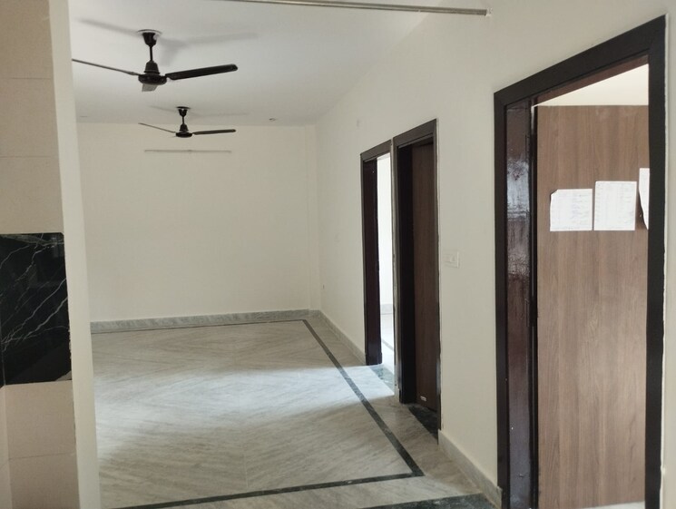 Room, rwa-bharath-garden-matiala 2 Bedroom 841 Sq.Ft. Apartment In Uttam Nagar Delhi 8494164