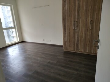 Room in 2 BHK Apartment at Ireo The Corridors, Sector 67a – for Rent