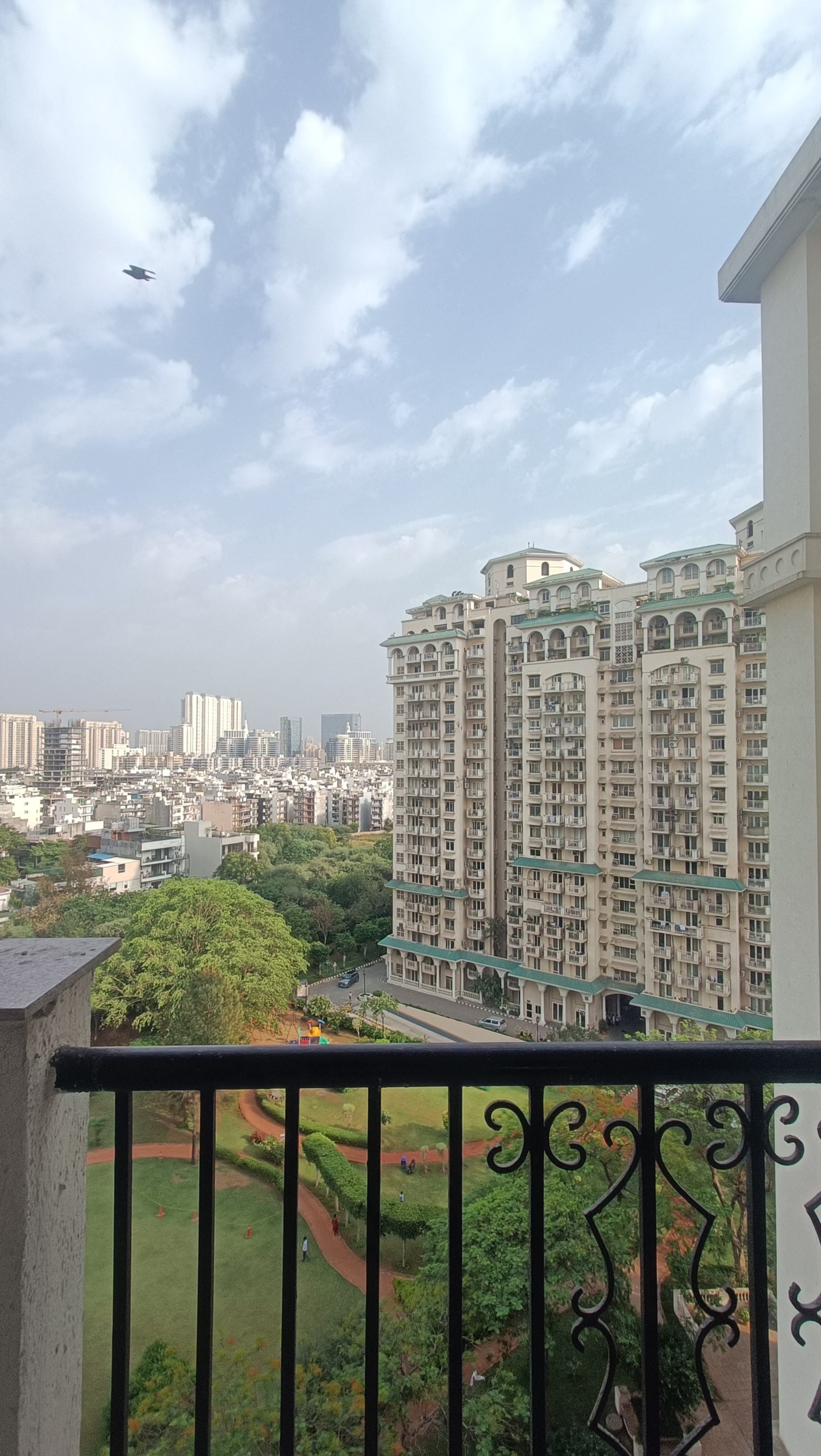 2 BHK 1150 Sq.Ft. Apartment in DLF Regency Park I