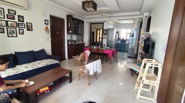 Living Room in 3 BHK Builder Floor at Srishti Greenfield Homes, Green Fields Colony – for Rent