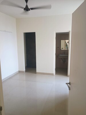 Room in 2 BHK Apartment at Emaar Emerald Estate, Sector 65 – for Sale