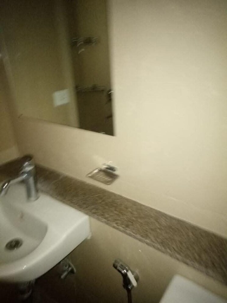 Bathroom, emaar-emerald-estate 3 Bedroom 1395 Sq.Ft. Apartment In Sector 65 Gurgaon 8494667