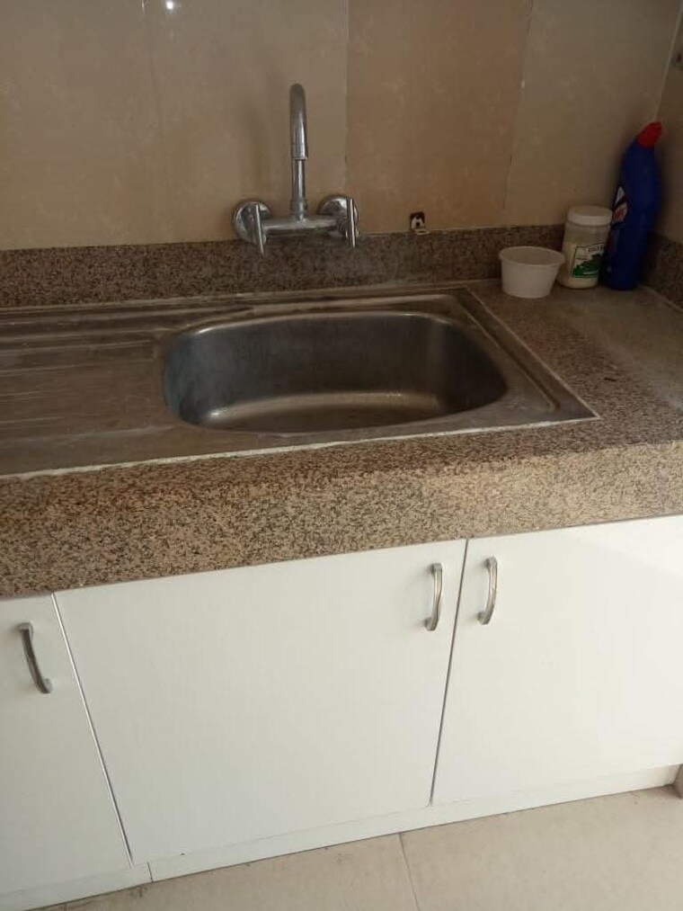 undefined, emaar-emerald-estate 3 Bedroom 1395 Sq.Ft. Apartment In Sector 65 Gurgaon 8494667