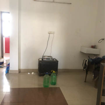Furnished Amenities in 3.5 BHK Villa at Sector 21 – for Rent