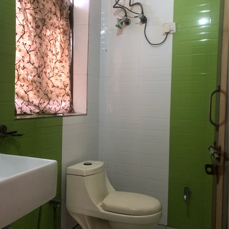 Bathroom, sector 21 3.5 Bedroom 1500 Sq.Ft. Villa In Sector 21 Gurgaon 8494773
