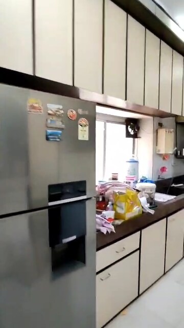 Kitchen in 1.5 BHK Apartment at Gujarati Society, Vile Parle East – for Rent