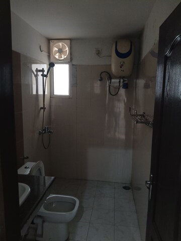 Bathroom in 3 BHK Apartment at Sushma Urban Views, Ghazipur – for Rent