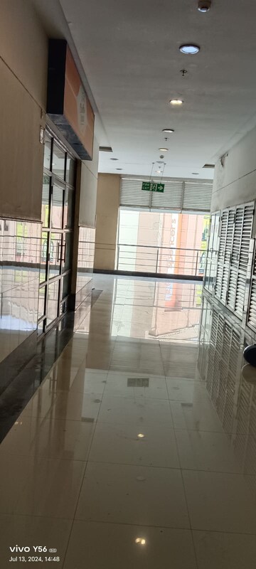  Showroom – Exterior View View at New Town - for Rent