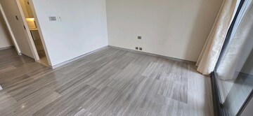Room in 4 BHK Apartment at Lodha World Crest, Worli – for Rent