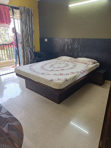 Master Bedroom in 2 BHK Apartment at Radiant Hill View, Kondhwa – for Sale