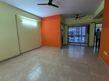 Room in 2 BHK Apartment at Behala Chowrasta – for Rent