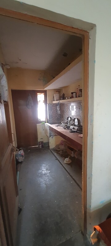 Furnished Amenities in 1 BHK Independent House at Sector 8 – for Rent