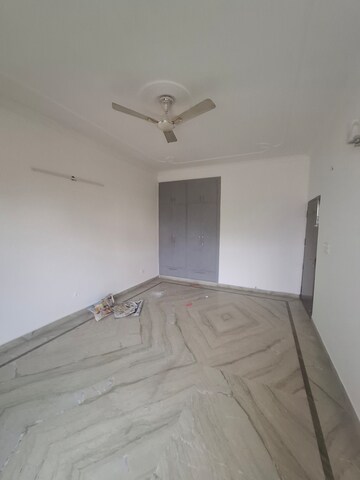 Bedroom in 3 BHK Builder Floor at Kohli One Malibu Town, Sector 47 – for Rent