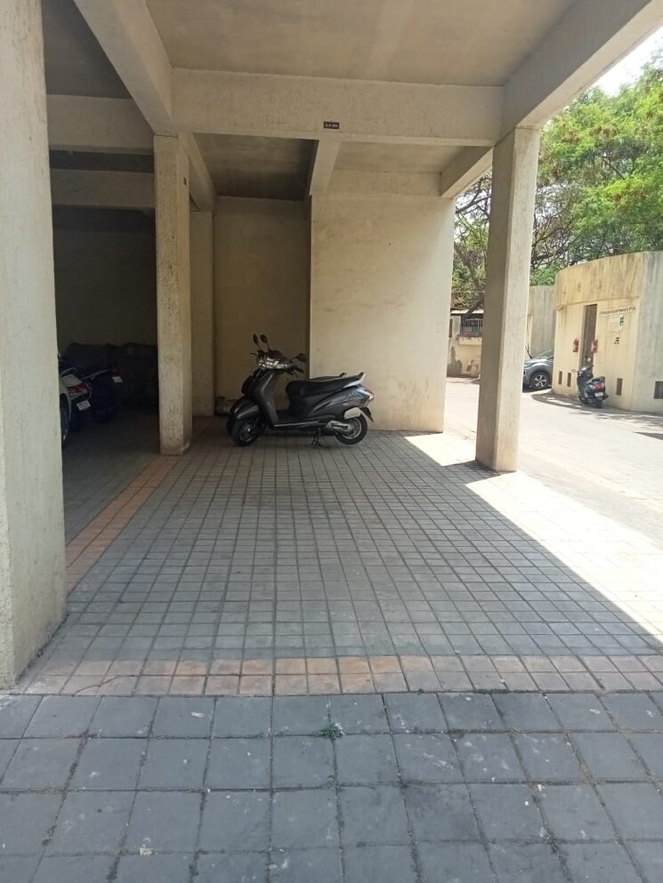  Parking, lunkad-amazon 2 Bedroom 1050 Sq.Ft. Apartment In Viman Nagar Pune 8494916