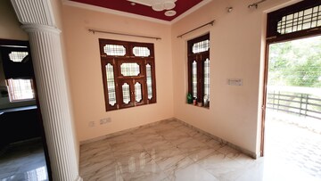 Living Room in 3 BHK Independent House at Gomti Nagar – for Rent