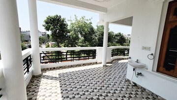 Balcony in 3 BHK Independent House at Gomti Nagar – for Rent