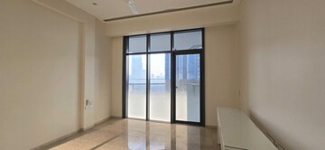 Room in 3 BHK Apartment at Omkar 1973, Worli – for Rent