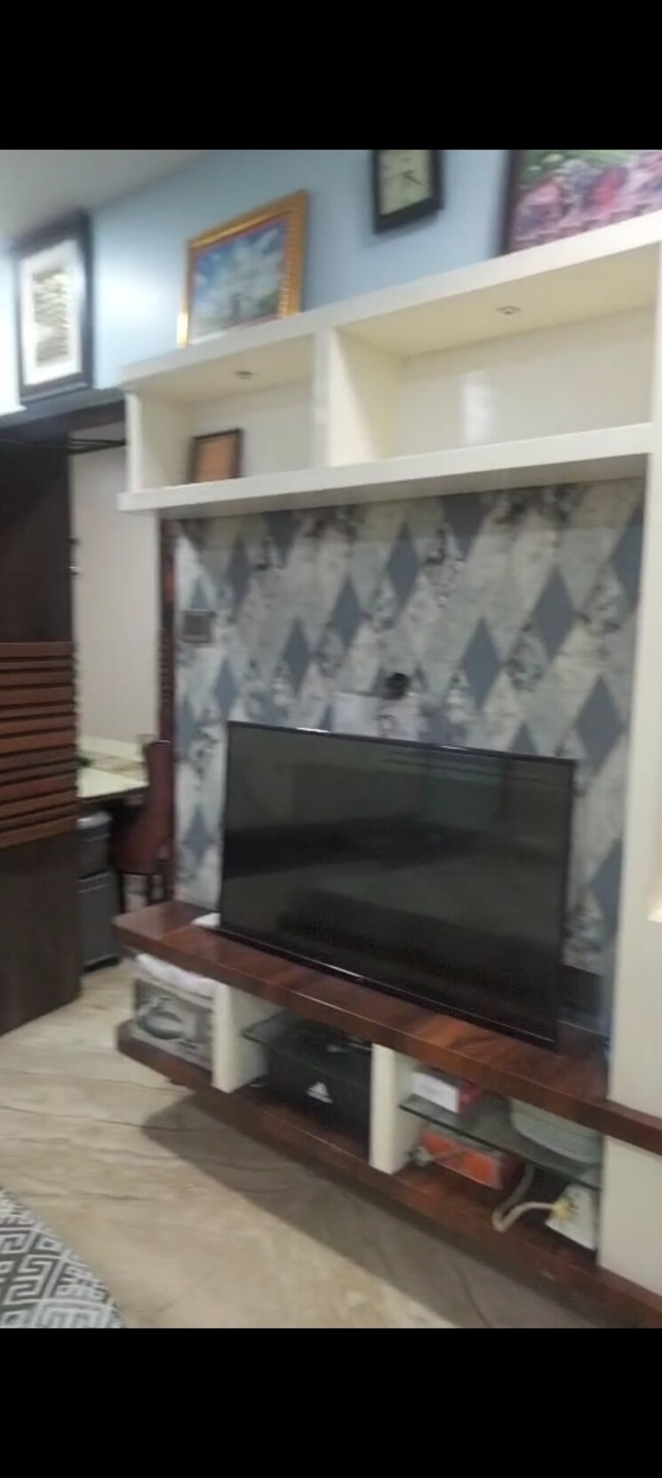 Bathroom, surbhi-chs-ghatkopar-east 2 Bedroom 700 Sq.Ft. Apartment In Ghatkopar East Mumbai 8494958