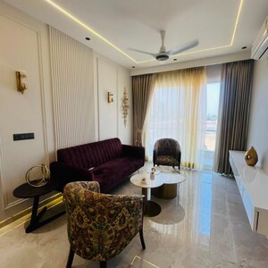 Living Room in 4 BHK Builder Floor at Unitech South City II, South City 2 – for Sale