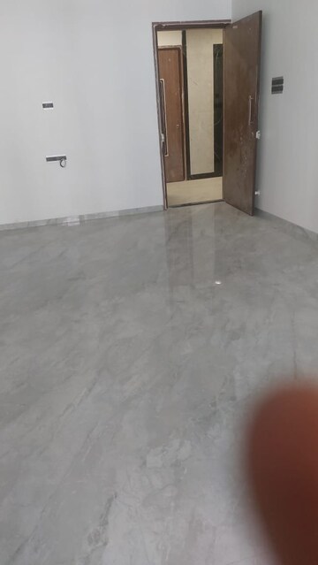 Room in 4 BHK Apartment at Sarala Apartments Model Colony, Model Colony – for Rent