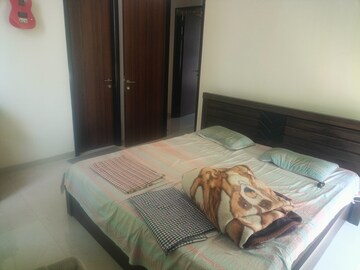 Bedroom in 2.5 BHK Apartment at Piramal Vaikunth, Balkum Pada – for Rent