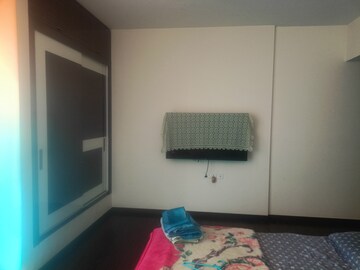 Bedroom in 2.5 BHK Apartment at Piramal Vaikunth, Balkum Pada – for Rent