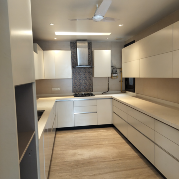 Kitchen in 4 BHK Builder Floor at Safdarjung Development Area – for Rent