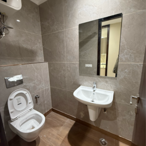 Bathroom in 3 BHK Builder Floor at South Extension ii – for Sale