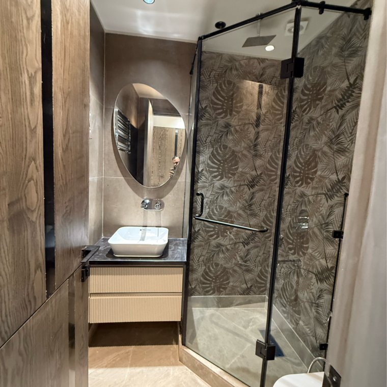 Bathroom, shivalik colony 3 Bedroom 1900 Sq.Ft. Builder Floor In Shivalik Colony Delhi 8495085