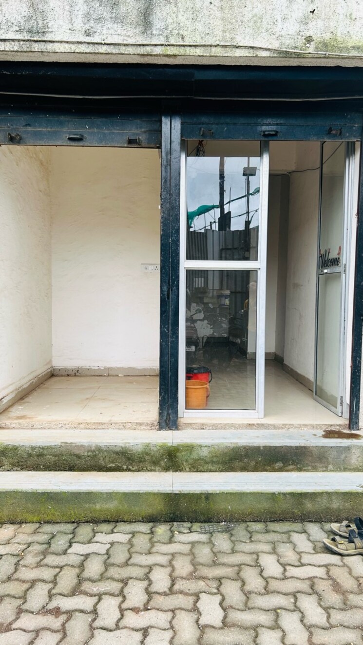 Exterior View, khar east Commercial Shop 100 Sq.Ft. In Khar East Mumbai 8495093