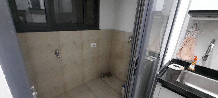 Bathroom, majestique-signature-towers-phase-1 3 Bedroom 1600 Sq.Ft. Apartment In Balewadi Pune 8495117