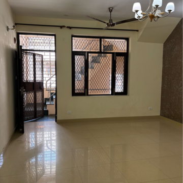 Living Room in 3 BHK Builder Floor at Kalkaji – for Rent