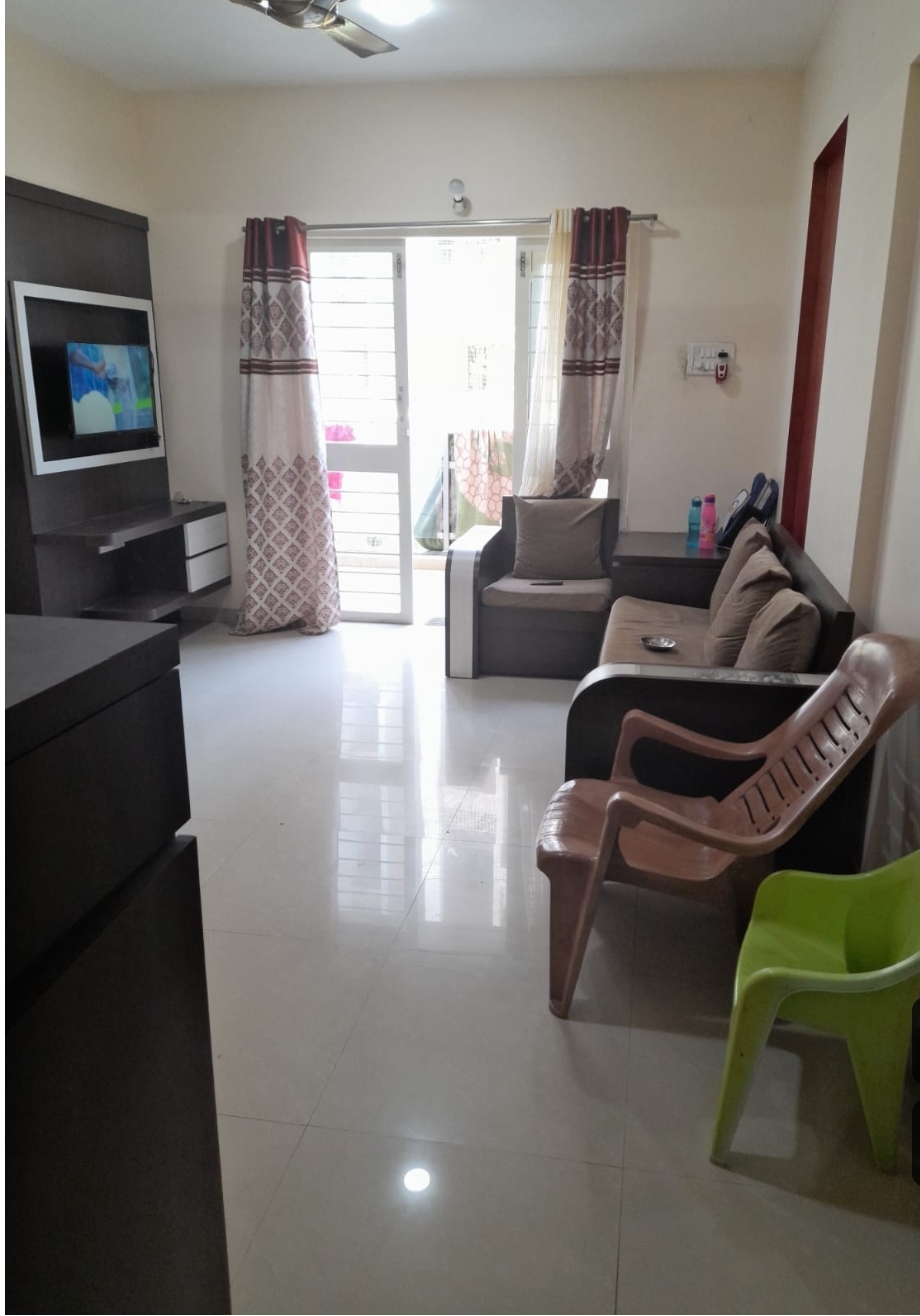 2.5 BHK Apartment For Sale in Kumar Sansar