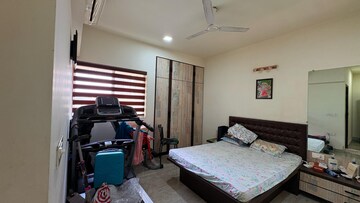 Bedroom in 2 BHK Apartment at Lodha Luxuria Priva, Majiwada – for Rent