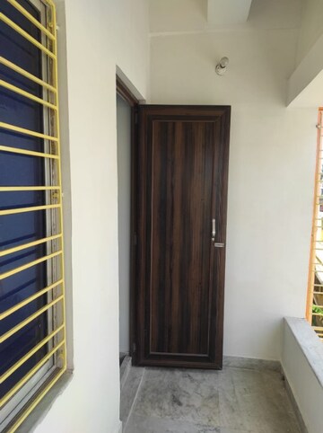  2 BHK Apartment at Santoshpur – for Rent