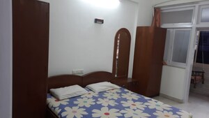 1 BHK Apartment For Sale in Shri Ratan Luxuria Ratan Annex, Tardeo