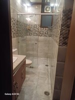 4 BHK 1500 Sq.Ft. Builder Floor in 4bhk Flat 