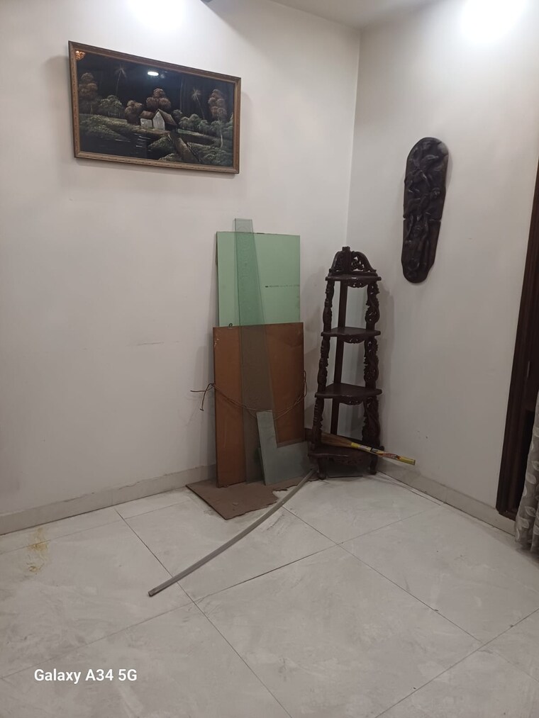 Room, sector 39 4 Bedroom 1500 Sq.Ft. Builder Floor In Sector 39 Chandigarh 8495163